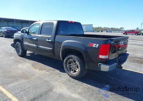2008 GMC Sierra 1500 Slt z USA, uszkodzony, nr VIN 2GTEK133281264946